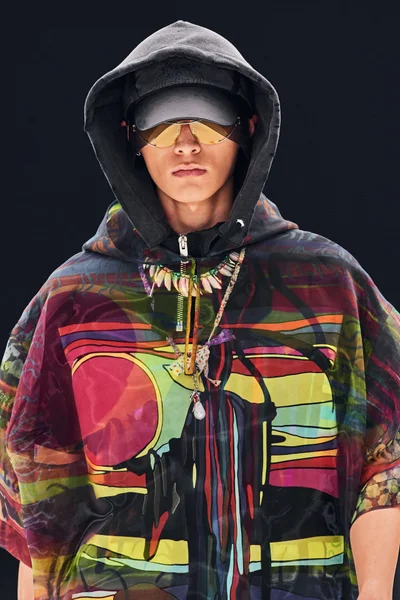 Look 72